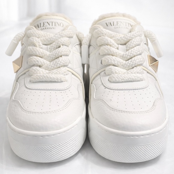 VALENTINO GARAVANI XI One Stud Platform Sneaker - Picture 3 of 4